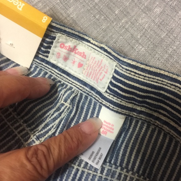 Oshkosh Girl’s shorts blue with white lines NWT - Picture 4 of 6